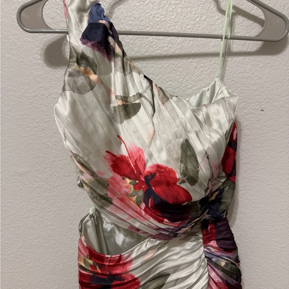 Abercrombie & Fitch “Giselle” Dress Green Floral Pleated One Shoulder Satin